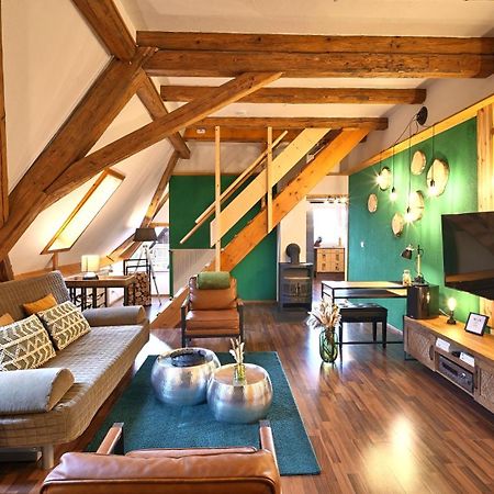 Green Loft Schwarzwald - Dach-Balkon--Musik-Ecke Fluorn-Winzeln エクステリア 写真